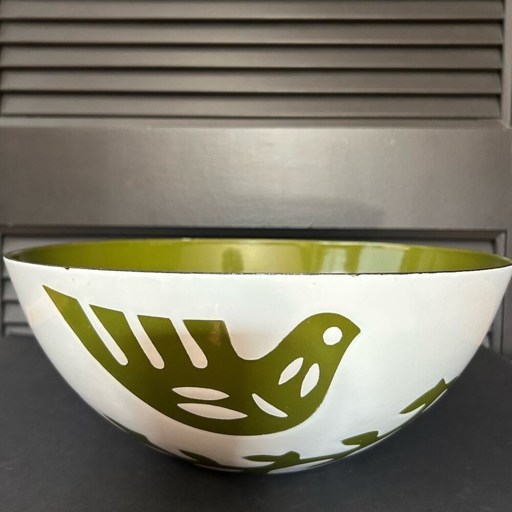 Rare MCM 60s Hanova of Pasadena Large Enamel Dove and Vine Bowl in Green & White